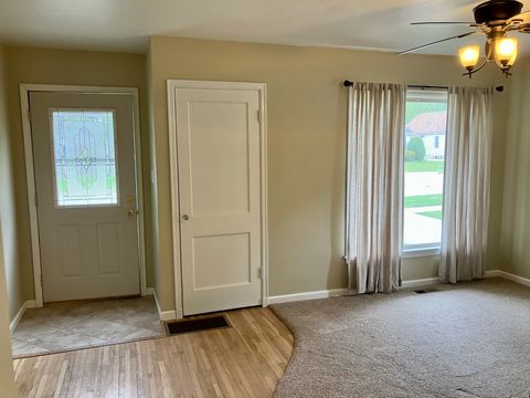 Tiny photo for 940 N Dement Avenue, Dixon, IL 61021 (MLS # 12636393)