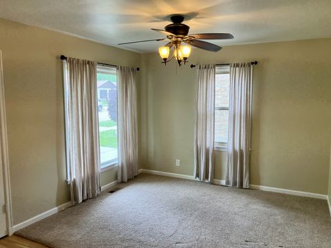 Tiny photo for 940 N Dement Avenue, Dixon, IL 61021 (MLS # 12636393)