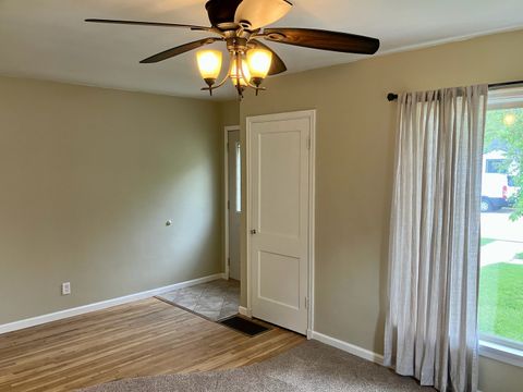 Tiny photo for 940 N Dement Avenue, Dixon, IL 61021 (MLS # 12636393)