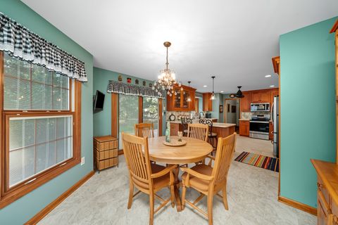 Tiny photo for 644 Karen Drive, Lake Holiday, IL 60552 (MLS # 12473304)