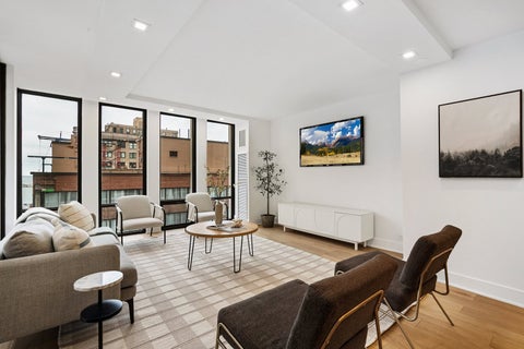 Tiny photo for 200 E Delaware Place #19A, Chicago, IL 60611 (MLS # 12795101)