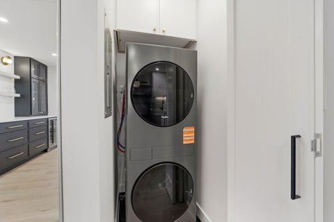 Tiny photo for 200 E Delaware Place #19A, Chicago, IL 60611 (MLS # 12795101)