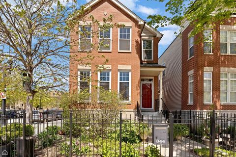 344 W Goethe Avenue Chicago IL 60610
