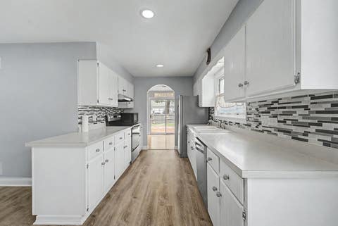 Tiny photo for 770 CORDIAL Drive, Des Plaines, IL 60018 (MLS # 12700570)