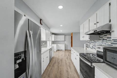 Tiny photo for 770 CORDIAL Drive, Des Plaines, IL 60018 (MLS # 12700570)