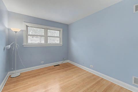 Tiny photo for 770 CORDIAL Drive, Des Plaines, IL 60018 (MLS # 12700570)