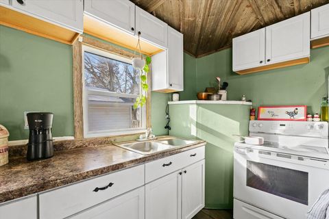 Tiny photo for 110 W Oak Street, Paxton, IL 60957 (MLS # 12548493)