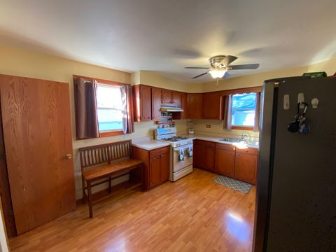 Tiny photo for 9820 Menard Avenue, Oak Lawn, IL 60453 (MLS # 12524995)