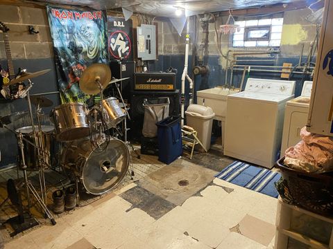 Tiny photo for 9820 Menard Avenue, Oak Lawn, IL 60453 (MLS # 12524995)