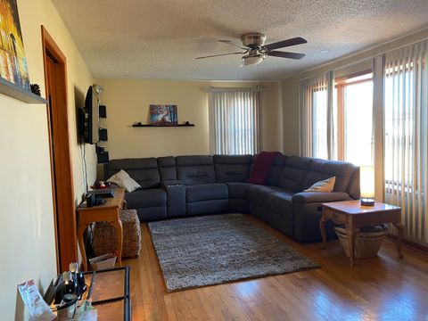 Tiny photo for 9820 Menard Avenue, Oak Lawn, IL 60453 (MLS # 12524995)