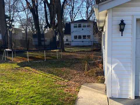 Tiny photo for 9820 Menard Avenue, Oak Lawn, IL 60453 (MLS # 12524995)