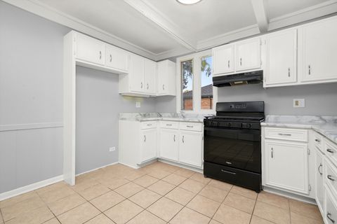 Tiny photo for 55 Apple Lane, Park Forest, IL 60466 (MLS # 12528367)