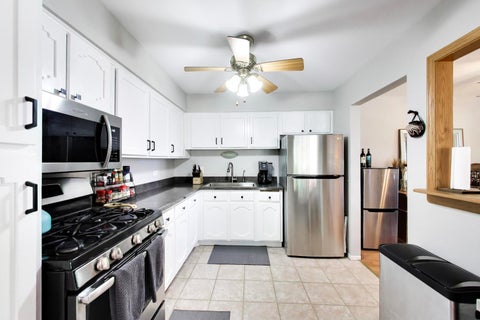 Tiny photo for 3425 83rd Street #D18, Woodridge, IL 60517 (MLS # 12775953)