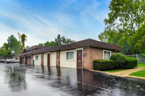Tiny photo for 3425 83rd Street #D18, Woodridge, IL 60517 (MLS # 12775953)