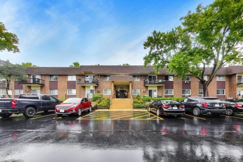 Tiny photo for 3425 83rd Street #D18, Woodridge, IL 60517 (MLS # 12775953)