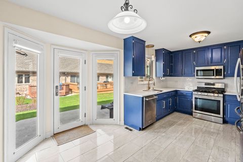 Tiny photo for 11742 Lighthouse Lane, Palos Heights, IL 60463 (MLS # 12611882)