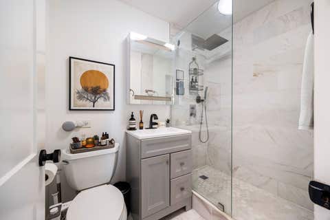 Tiny photo for 1355 N Sandburg Terrace #1809, Chicago, IL 60610 (MLS # 12722715)