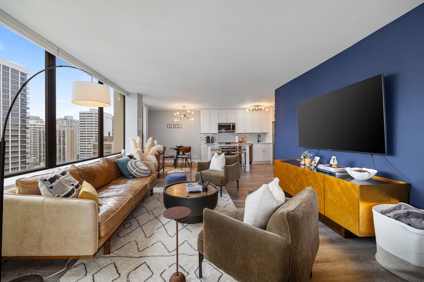 1355 N Sandburg Terrace 1809