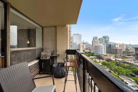 Tiny photo for 1355 N Sandburg Terrace #1809, Chicago, IL 60610 (MLS # 12722715)