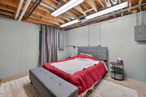 Tiny photo for 450 Hunter Drive, Carol Stream, IL 60188 (MLS # 12588937)