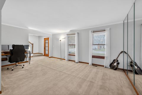 Tiny photo for 450 Hunter Drive, Carol Stream, IL 60188 (MLS # 12588937)