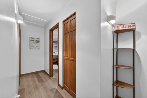 Tiny photo for 450 Hunter Drive, Carol Stream, IL 60188 (MLS # 12588937)