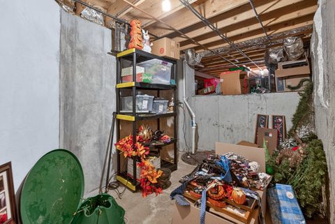 Tiny photo for 450 Hunter Drive, Carol Stream, IL 60188 (MLS # 12588937)