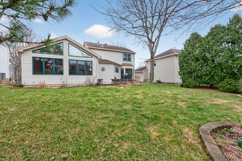 Tiny photo for 450 Hunter Drive, Carol Stream, IL 60188 (MLS # 12588937)