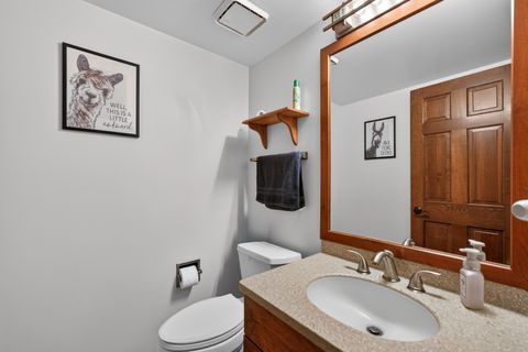 Tiny photo for 450 Hunter Drive, Carol Stream, IL 60188 (MLS # 12588937)