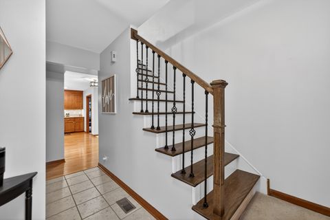 Tiny photo for 450 Hunter Drive, Carol Stream, IL 60188 (MLS # 12588937)