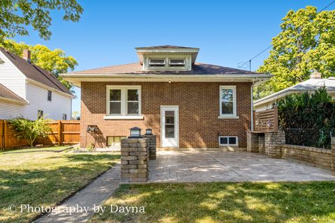 Tiny photo for 372 N Center Avenue, Bradley, IL 60915 (MLS # 12472808)