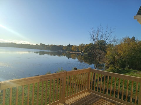 Tiny photo for 809 Lakeview Drive, Round Lake, IL 60073 (MLS # 12763425)