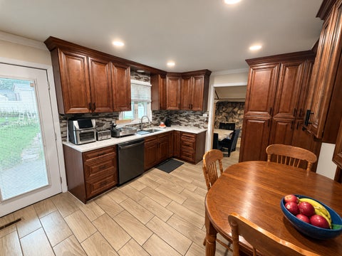 Tiny photo for 10542 Oak Park Avenue, Chicago Ridge, IL 60415 (MLS # 12754906)