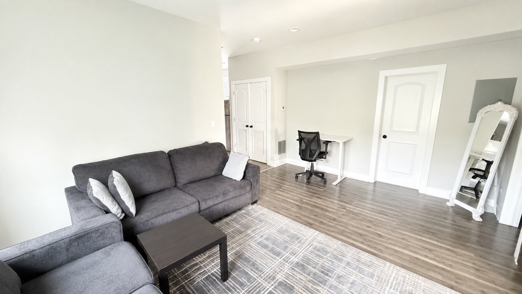 3357 W Huron Street 3