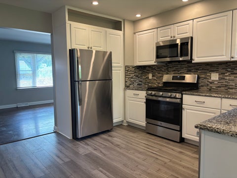 Tiny photo for 719 Jefferson Street, Crete, IL 60417 (MLS # 12727704)