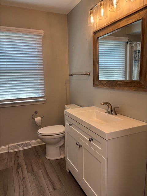 Tiny photo for 719 Jefferson Street, Crete, IL 60417 (MLS # 12727704)