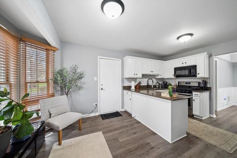 Tiny photo for 9967 Cambridge Court #D, Mokena, IL 60448 (MLS # 12583410)