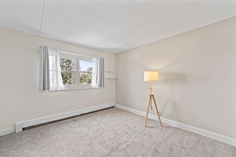 Tiny photo for 7117 W 93rd Street #306, Oak Lawn, IL 60453 (MLS # 12589507)