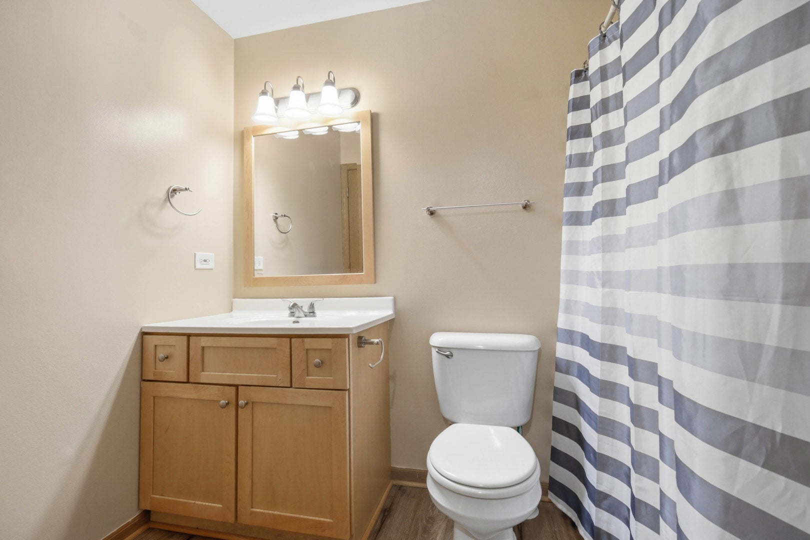 1524 W Sand Bar Court 1B
