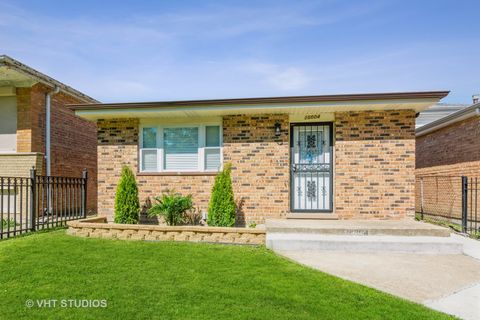Photo of Chicago, IL 60628 (MLS # 12263288)