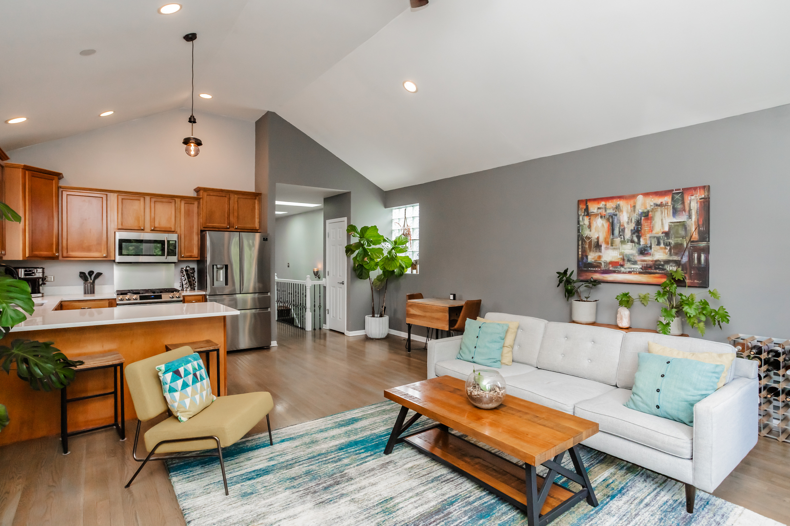 2737 W Thomas Street 3