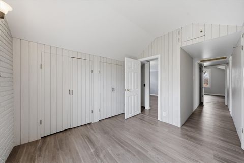 Tiny photo for 305 Circle Road, Fox River Grove, IL 60021 (MLS # 12613811)