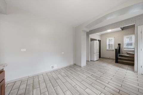 Tiny photo for 305 Circle Road, Fox River Grove, IL 60021 (MLS # 12613811)