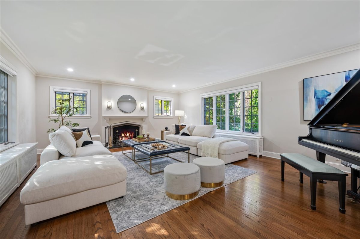 714 Forest Avenue