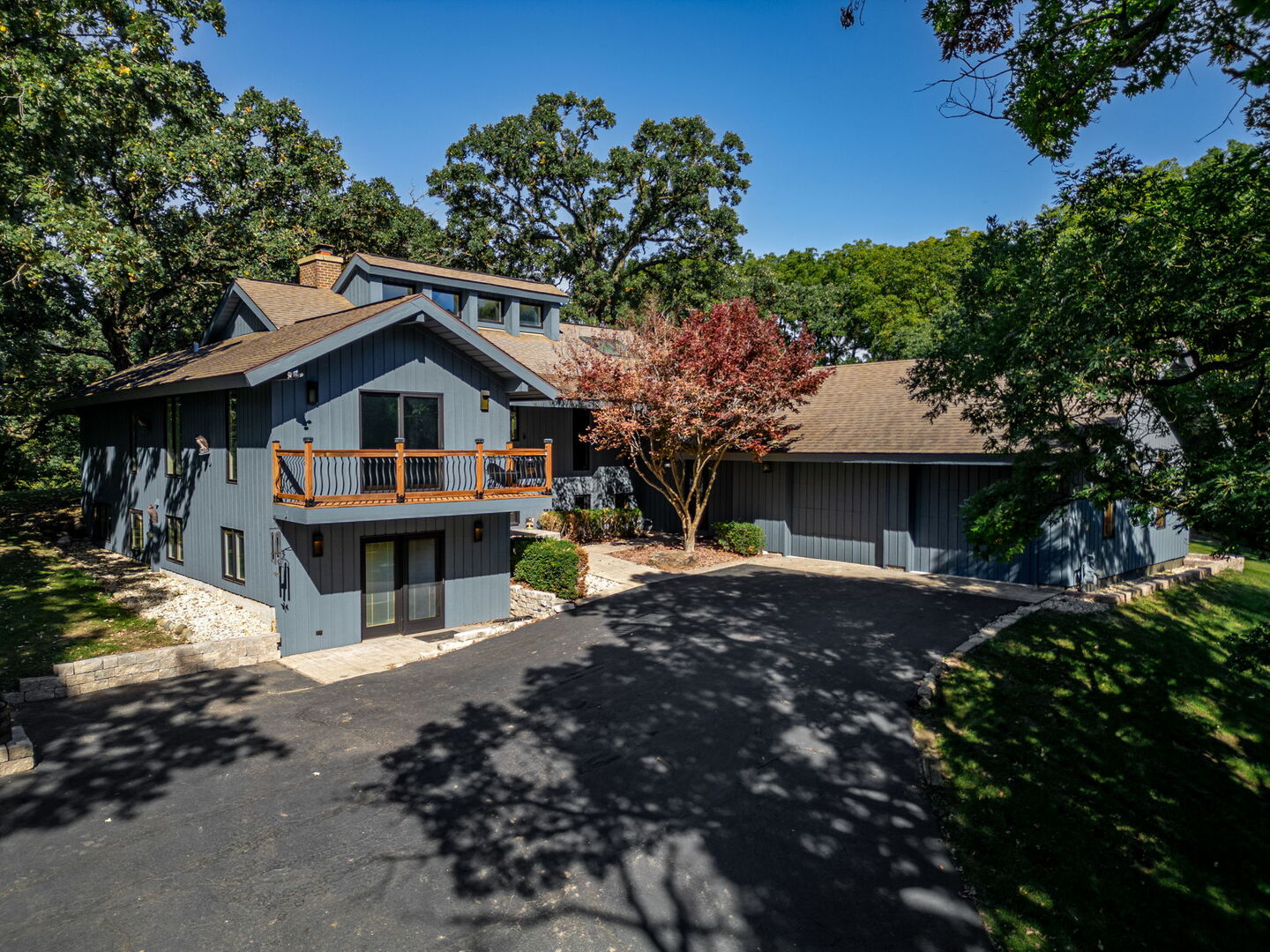 7707 N VALLEY HILL Road