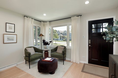 Tiny photo for 1938 Lincoln Avenue, Northbrook, IL 60062 (MLS # 12667569)