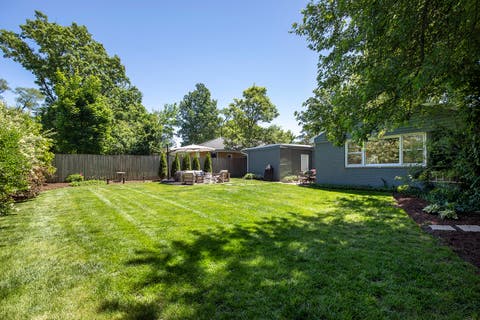 Tiny photo for 1938 Lincoln Avenue, Northbrook, IL 60062 (MLS # 12667569)