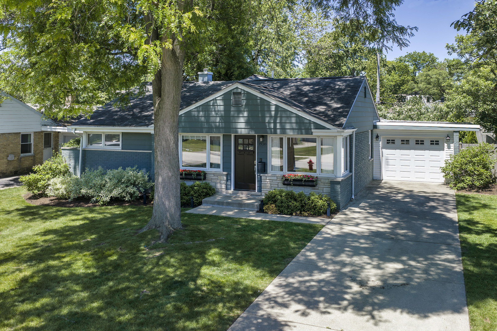 1938 Lincoln Avenue