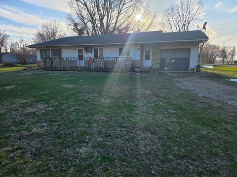 Tiny photo for 213 N 2nd Street, Secor, IL 61771 (MLS # 12596810)