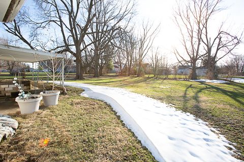 Tiny photo for 213 N 2nd Street, Secor, IL 61771 (MLS # 12596810)